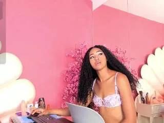 zoey-donovan from CamSoda is Freechat