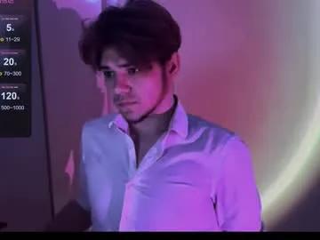 1roberttt from Chaturbate is Freechat