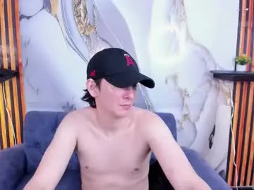 aaron_latinmen from Chaturbate is Freechat