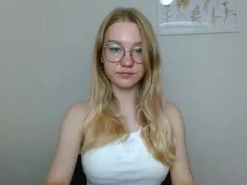 Abbymoore__ from Chaturbate
