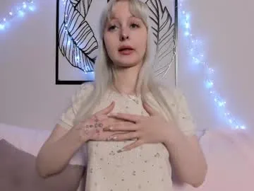 adelesilver from Chaturbate is Freechat