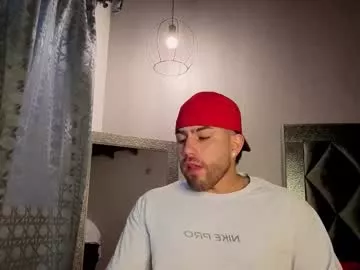 Ades_lowe from Chaturbate