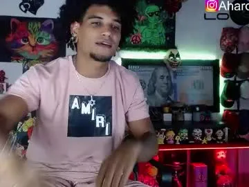 aharon_sexo1 from Chaturbate is Freechat