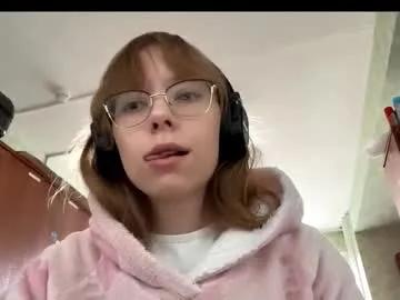Alanehadaller from Chaturbate