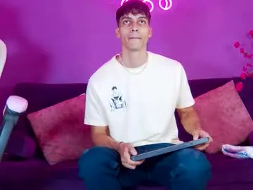 alessiovitale from Chaturbate is Freechat