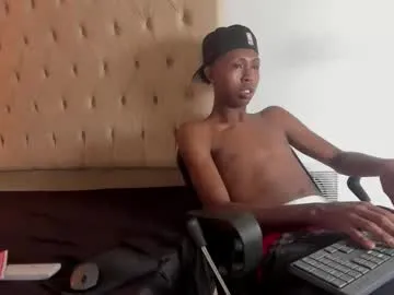 Alluringangel01 from Chaturbate