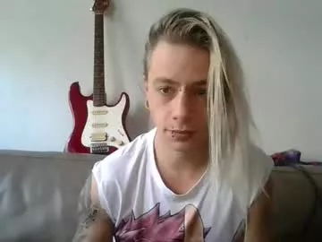 Altboy010 from Chaturbate