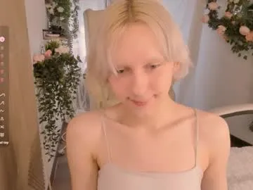 angel_kittie from Chaturbate is Freechat