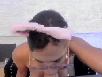 Annyluna1 from Chaturbate