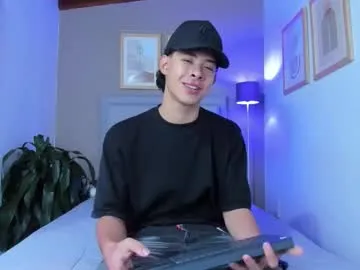 apoloricci from Chaturbate is Freechat