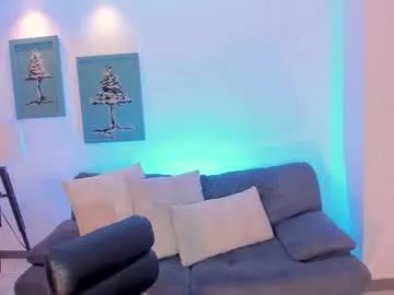 Arialanne from Chaturbate