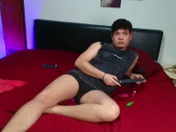 aron_piter from Chaturbate is Freechat