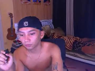 Asian_hugedickx from Chaturbate