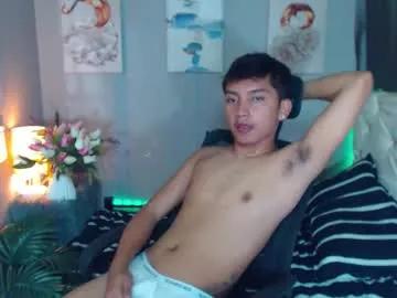 Asian_hugedickx from Chaturbate