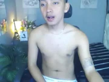 Asian_hugedickx from Chaturbate