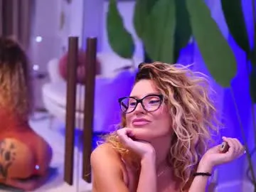 Girls: try live performances with matured performers, from dancing to quirks, in a variety of beautiful sex cams.