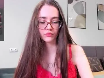bellacatlovesmeat from Chaturbate is Freechat
