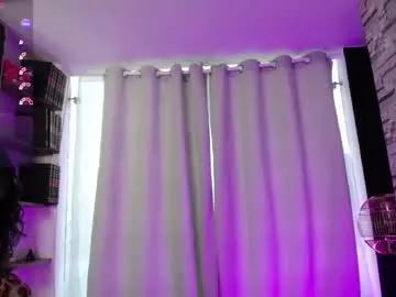 Bellaodisea from Chaturbate