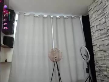 Bellaodisea from Chaturbate