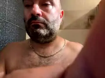 bestpeniseverseen from Chaturbate is Freechat