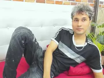 Buddy_whitte from Chaturbate