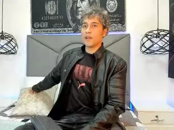 Buddy_whitte from Chaturbate