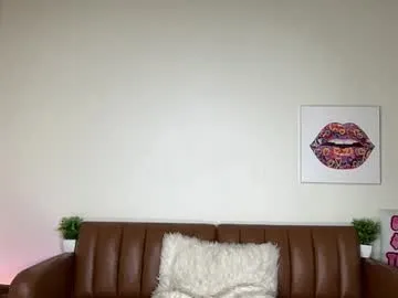 Bunnieandthedude from Chaturbate