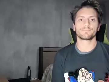 Calciatore94 from Chaturbate