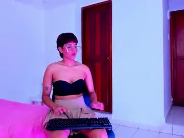 Girls: try live performances with matured performers, from dancing to quirks, in a variety of beautiful sex cams.