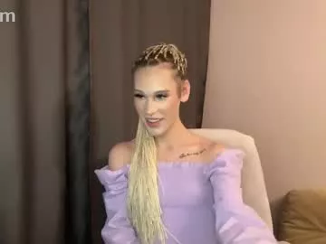 Cassiemich from Chaturbate