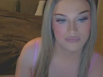 coracav from Chaturbate is Freechat