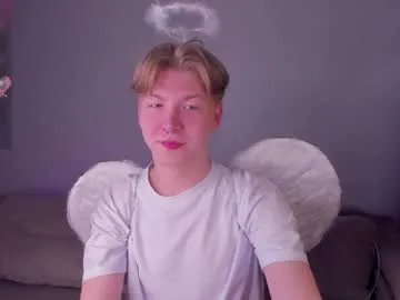 creamcherrystudio from Chaturbate is Freechat