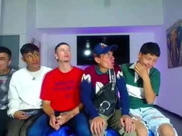 crismens from Chaturbate is Freechat
