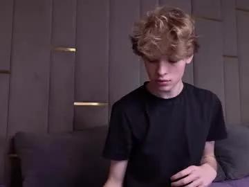 curlytwinkboy from Chaturbate is Freechat