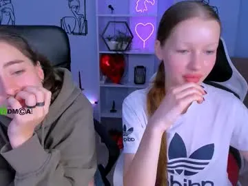 Daisy_baby_ from Chaturbate