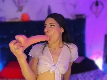 dakotaa_johnson from Chaturbate is Freechat