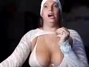 Deedeemarie02 from Chaturbate