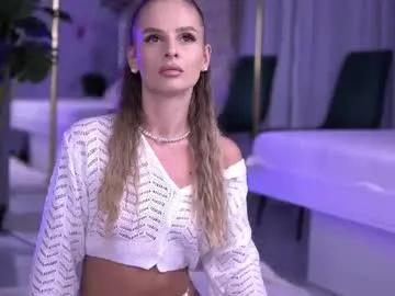 elarashine from Chaturbate is Freechat