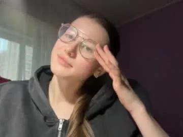 Eleanoradriere from Chaturbate