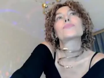 Elenaza from Chaturbate