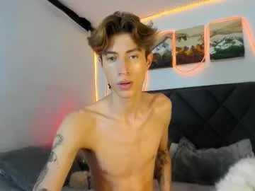 Eliann_adam from Chaturbate