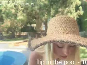 Ella_knockers_xl from Chaturbate