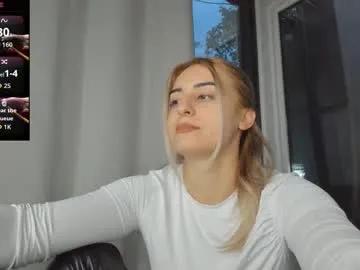 ella_vee from Chaturbate is Freechat