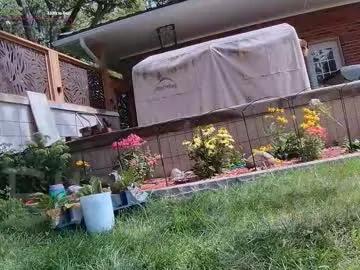 Ells_palace from Chaturbate