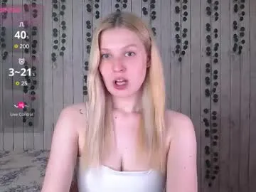 emiliaduchess from Chaturbate is Freechat