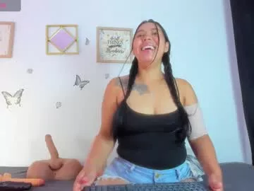 Emmarogers_ from Chaturbate