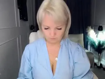 Emmmam from Chaturbate