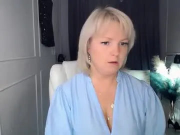 Emmmam from Chaturbate