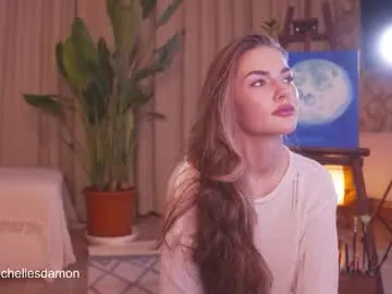 erelima on Chaturbate 