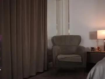Eseniyalove from Chaturbate
